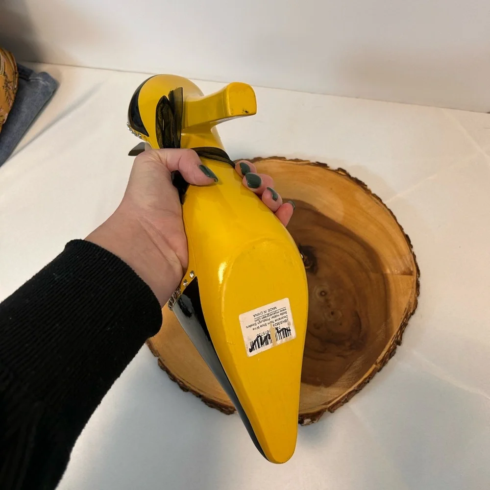 NFL Football Pittsburgh Steelers High Heel Jeweled Team‎ Shoe Wine Holder - Picture 6 of 10